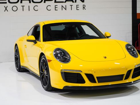 Used 2019 Porsche 911 Carrera GTS RWD image 18