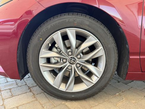 Used 2019 Toyota Avalon XLE w/ Carpet Mat Package FWD image 41