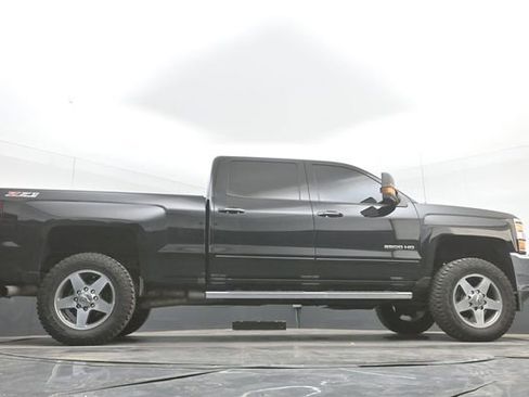 Used 2016 Chevrolet Silverado 2500 LT w/ LT Convenience Package AWD/4WD image 34