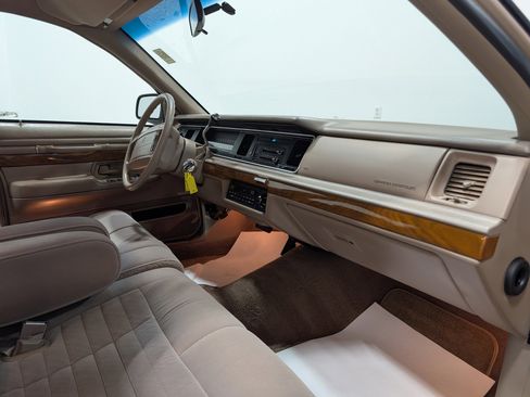 Used 1993 Mercury Grand Marquis GS image 17