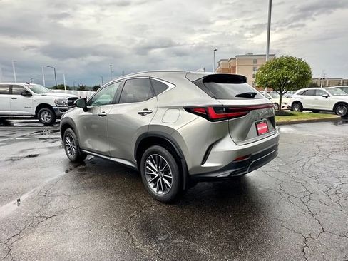 Used 2022 Lexus NX 350 AWD image 10