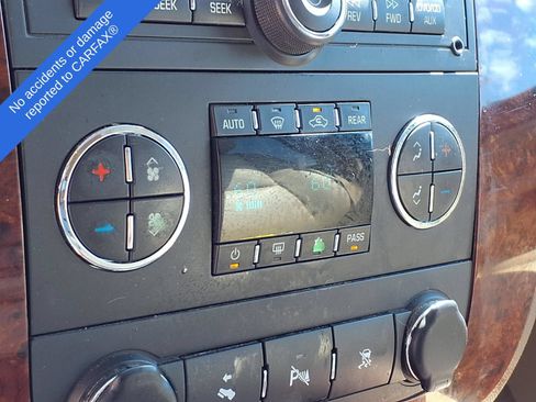 Used 2010 Chevrolet Tahoe LTZ AWD/4WD image 28