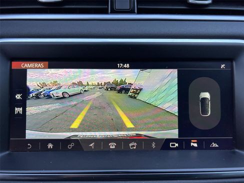 Used 2020 Land Rover Range Rover Evoque S image 17