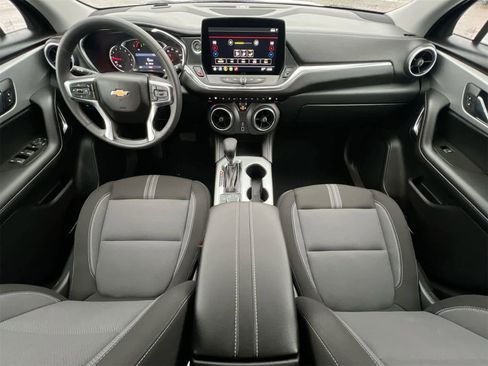 Used 2025 Chevrolet Blazer LT w/ Driver Confidence Package image 15