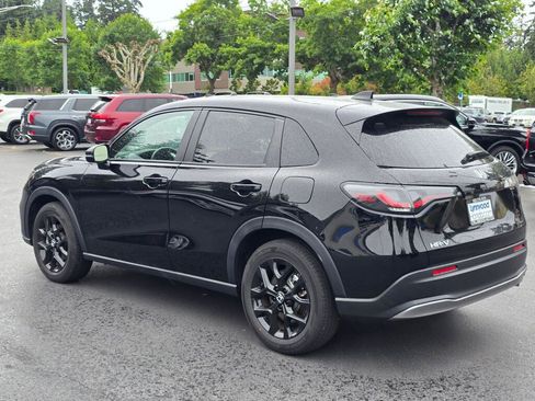 Used 2024 Honda HR-V Sport image 15