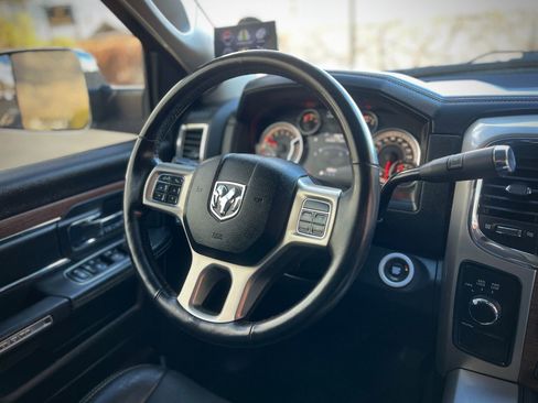 Used 2018 RAM 2500 Laramie image 11