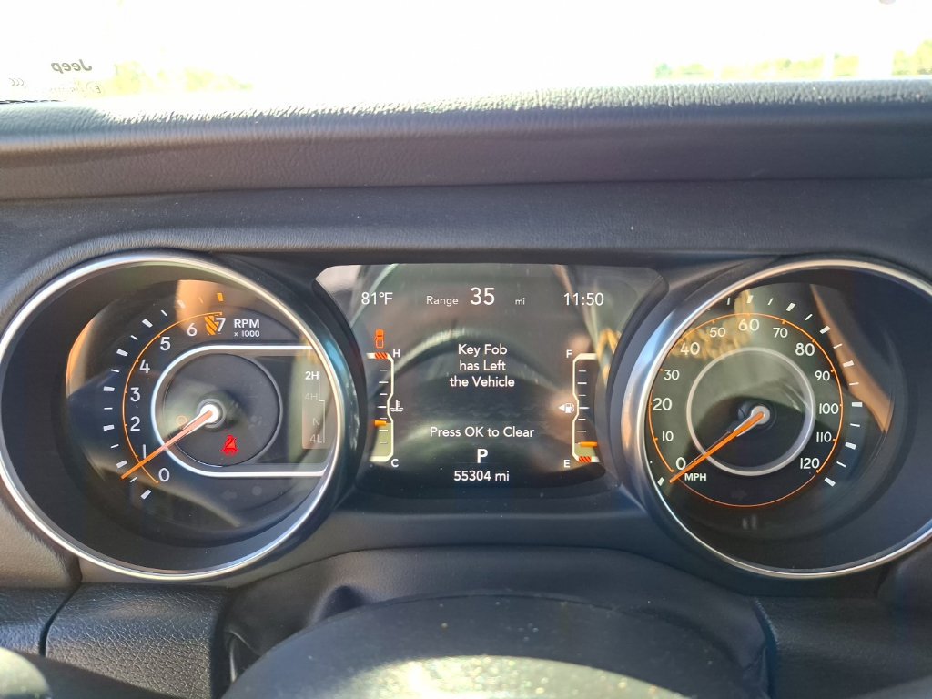 Used 2023 Jeep Gladiator Overland AWD/4WD image 20