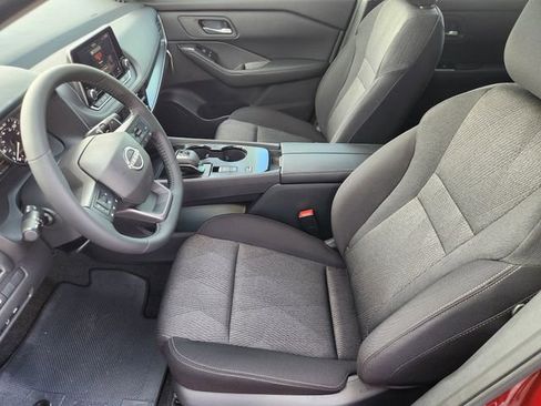 New 2026 Nissan Rogue SV image 9