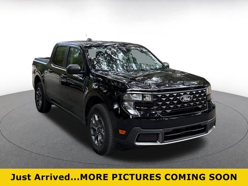 Used 2026 Ford Maverick XLT FWD image 1