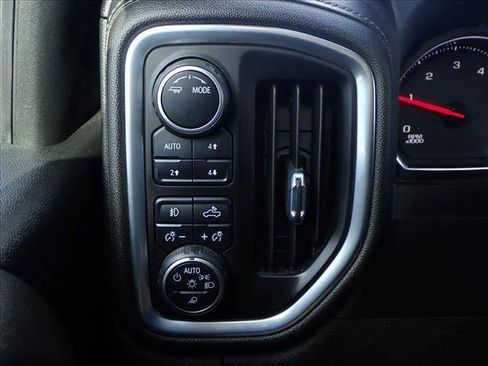 Used 2022 Chevrolet Silverado 2500 LTZ w/ LTZ Texas Edition image 23