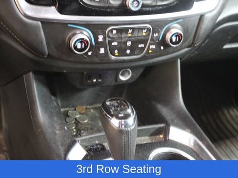 Used 2018 Chevrolet Traverse LT FWD image 18