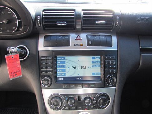 Used 2006 Mercedes-Benz C 230 Sedan image 14