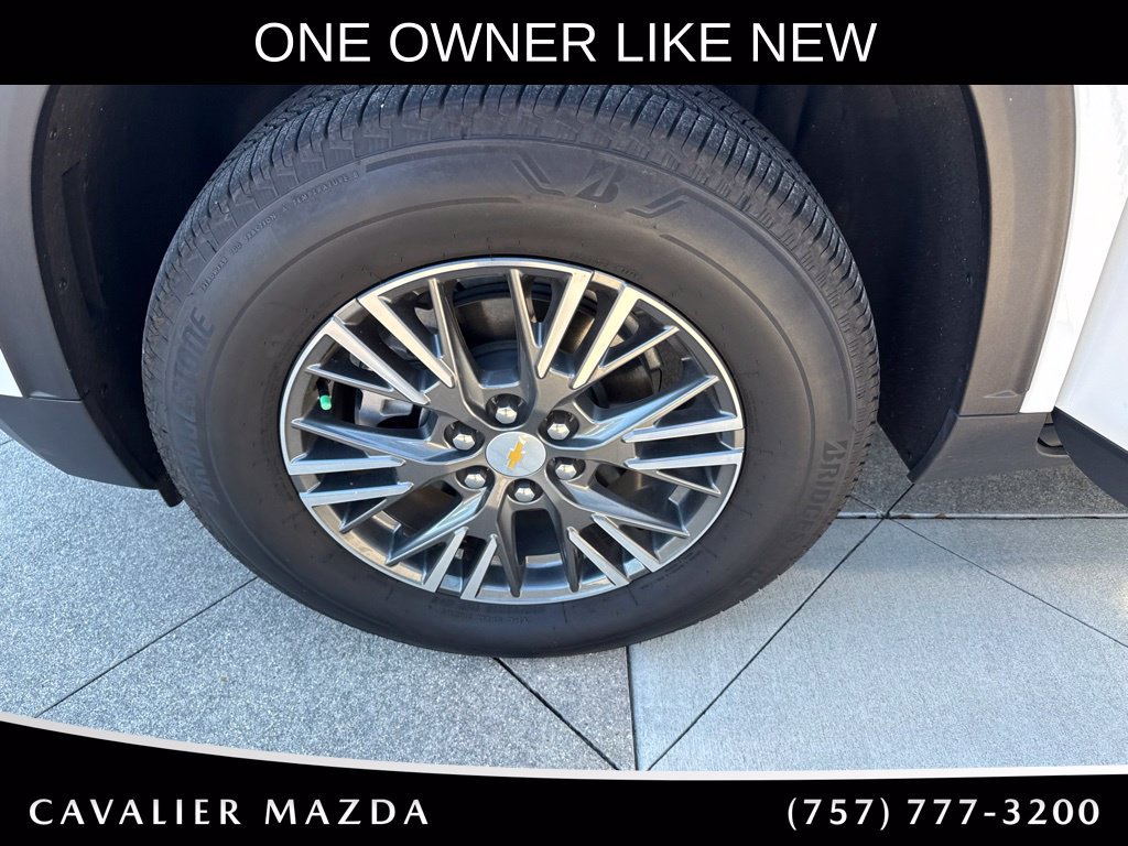Used 2026 Chevrolet Traverse LT w/ Driver Confidence Package FWD image 23