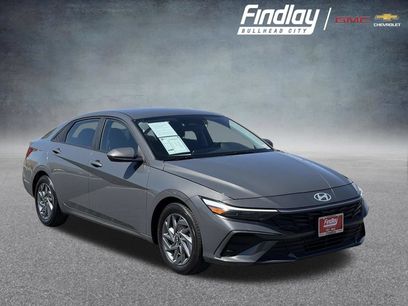 Used 2024 Hyundai Elantra SEL
