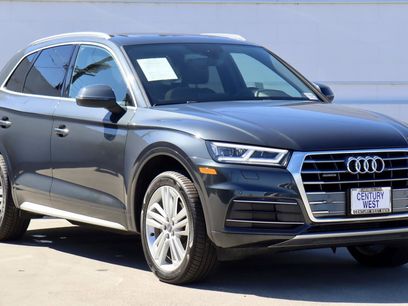 Used 2018 Audi Q5 2.0T Premium Plus w/ Premium Plus Package