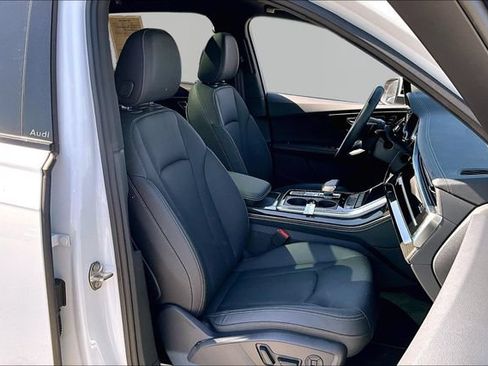 Used 2026 Audi Q7 2.0T Premium Plus w/ Premium Plus Package AWD/4WD image 7