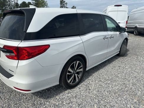 Used 2021 Honda Odyssey Touring image 4