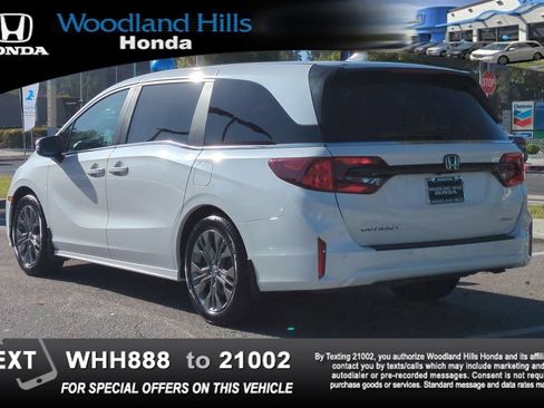Used 2025 Honda Odyssey Touring image 7