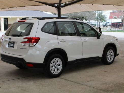 Used 2020 Subaru Forester w/ Alloy Wheel Package image 11