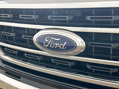 Certified 2022 Ford F150 XLT w/ Equipment Group 302A High image 30