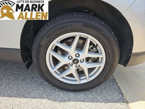 Used 2024 Ford Edge SEL AWD/4WD image 32