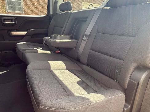 Used 2019 Chevrolet Silverado 2500 LT AWD/4WD image 31