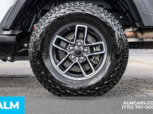 Used 2026 Jeep Gladiator Mojave AWD/4WD image 16