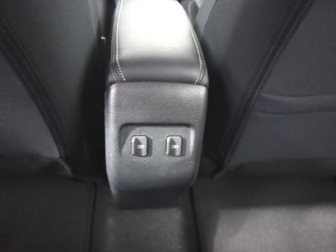 Used 2023 Nissan Kicks SV FWD image 20