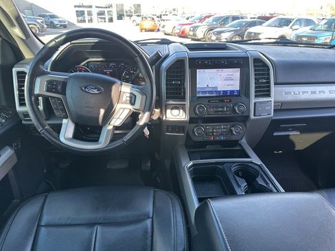 Used 2021 Ford F250 Lariat w/ Lariat Value Package image 27