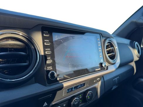 Used 2021 Toyota Tacoma TRD Sport image 13