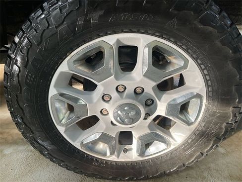 Used 2019 RAM 2500 Big Horn image 10
