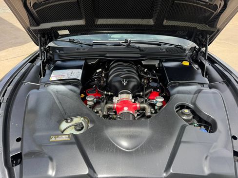 Used 2014 Maserati GranTurismo Sport RWD image 38