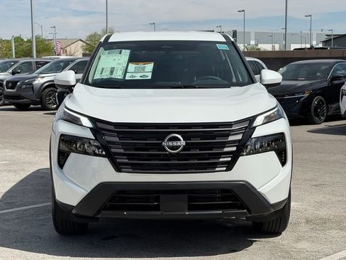 New 2026 Nissan Rogue SV FWD image 10