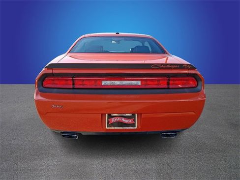 Used 2010 Dodge Challenger R/T image 5