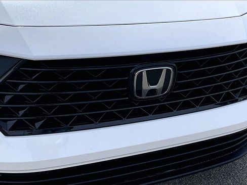 Used 2023 Honda Accord LX image 29