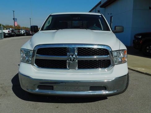 Used 2020 RAM 1500 Classic SLT image 3