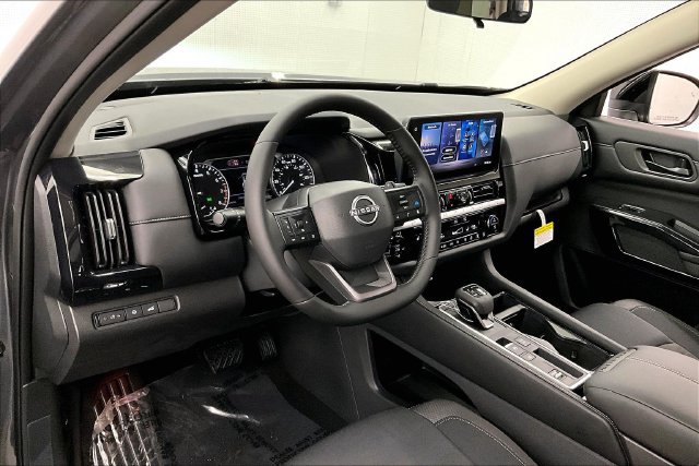 New 2026 Nissan Pathfinder SV FWD image 7