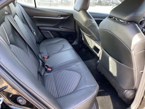Used 2022 Toyota Camry SE w/ Cold Weather Package AWD/4WD image 23