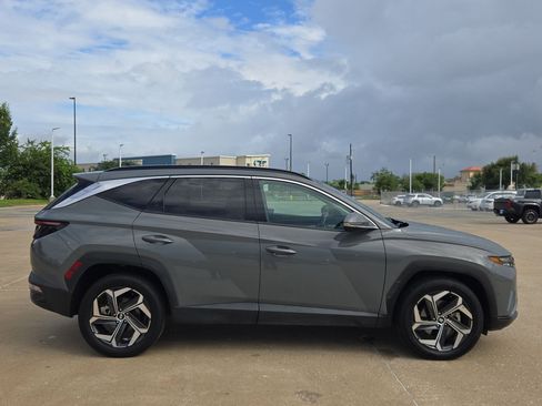 Used 2024 Hyundai Tucson Limited AWD/4WD image 2