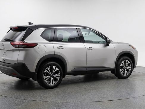 Used 2023 Nissan Rogue SV AWD/4WD image 9
