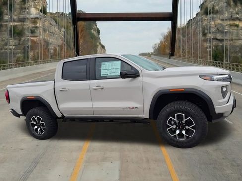 New 2026 GMC Canyon AT4X AWD/4WD image 14