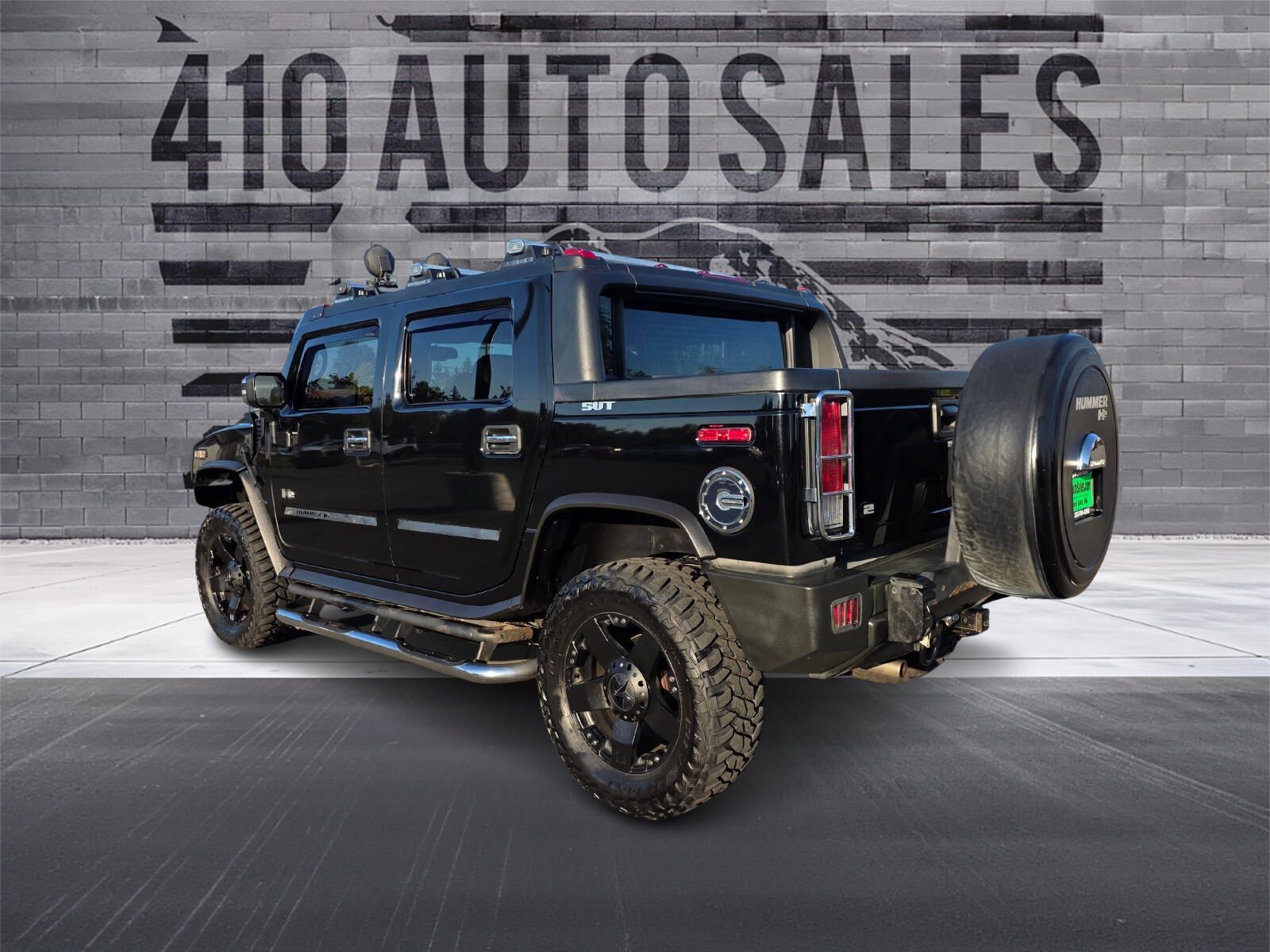 Used 2005 HUMMER H2 SUT w/ Preferred Equipment Group AWD/4WD image 8