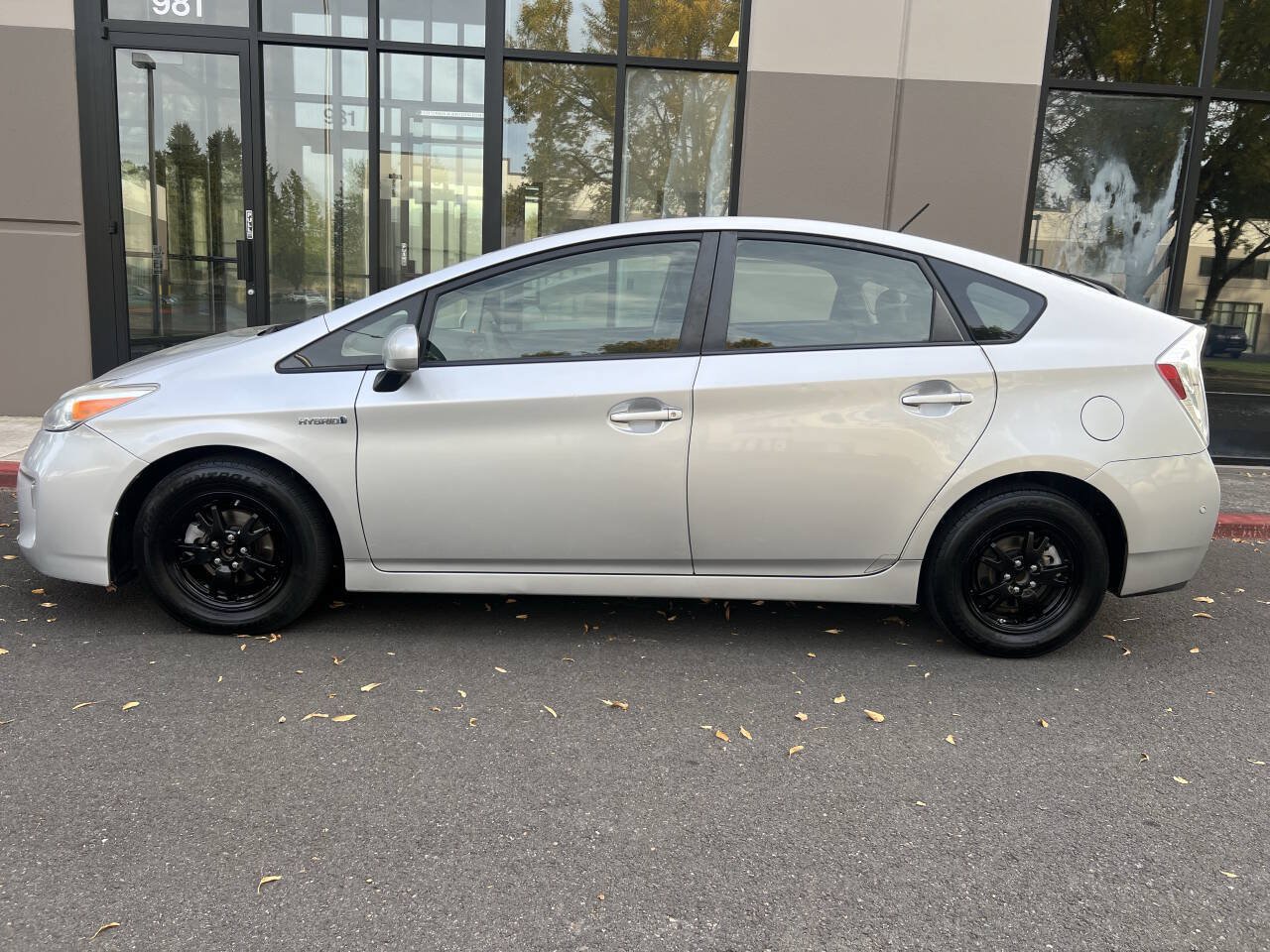Used 2012 Toyota Prius Three FWD image 6