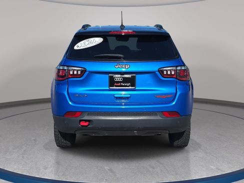 Used 2024 Jeep Compass Trailhawk AWD/4WD image 7