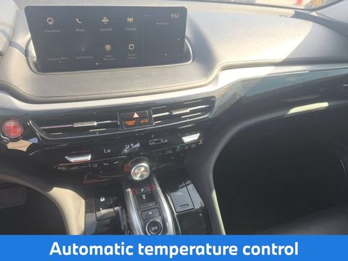 Used 2024 Acura MDX w/ Technology Package FWD image 14