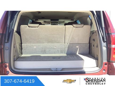 Used 2020 Chevrolet Tahoe Premier AWD/4WD image 34