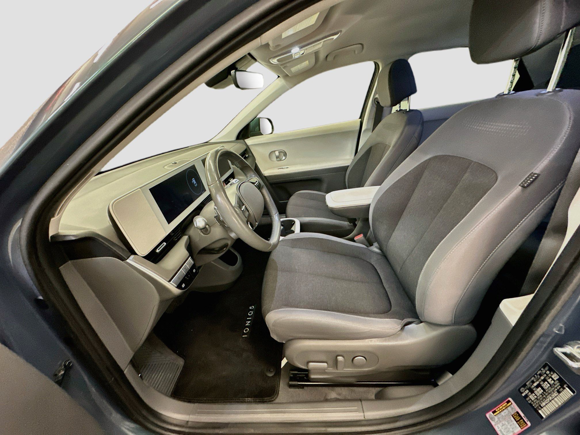 Used 2024 Hyundai Ioniq 5 SEL AWD/4WD image 13