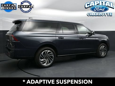 Used 2025 Lincoln Navigator L Reserve AWD/4WD image 7