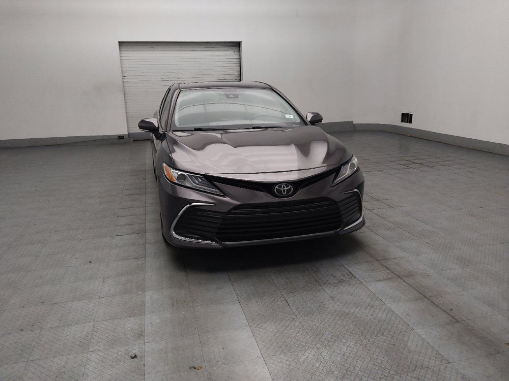 Used 2021 Toyota Camry XLE w/ Navigation Package FWD image 14