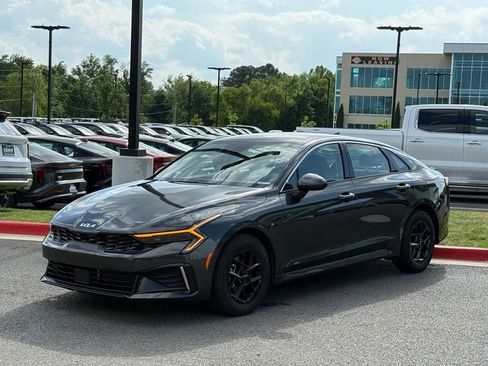New 2026 Kia K5 LXS FWD image 3